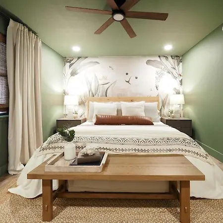 New Luxury Coastal Cottage W Pool Jupiter Fl